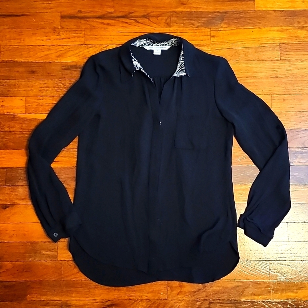 SOLD! SOLD!  SOLD! EUC Diane Von Furstenburg Black Button Up Blouse